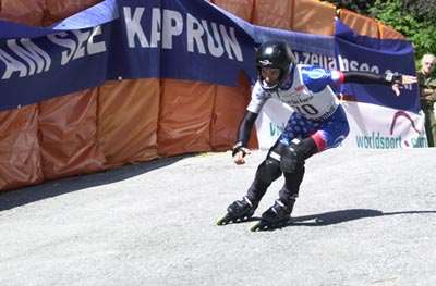 Vidéo des championnats du Monde de roller de descente 2004 à Borgholzhausen (Allemagne)