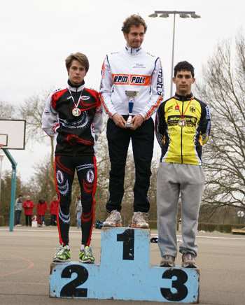 Galerie : photos de course Sablé-sur-Sarthe (72)